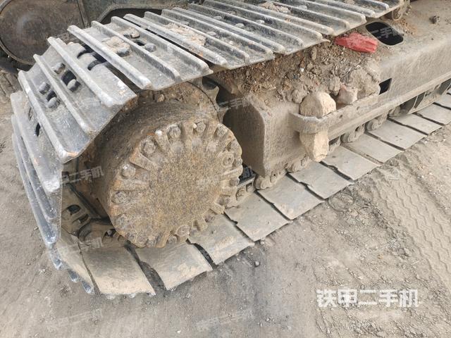 左導(dǎo)向輪(行走機構(gòu)) 左導(dǎo)向輪(行走機構(gòu))