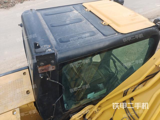 發(fā)動(dòng)機(jī)室(上車部件) 發(fā)動(dòng)機(jī)室(上車部件)
