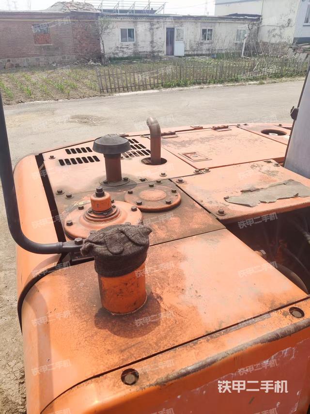 驾驶室整体（整机外观）