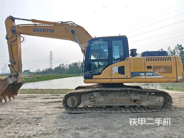 左后45(整機外觀) 左后45(整機外觀)