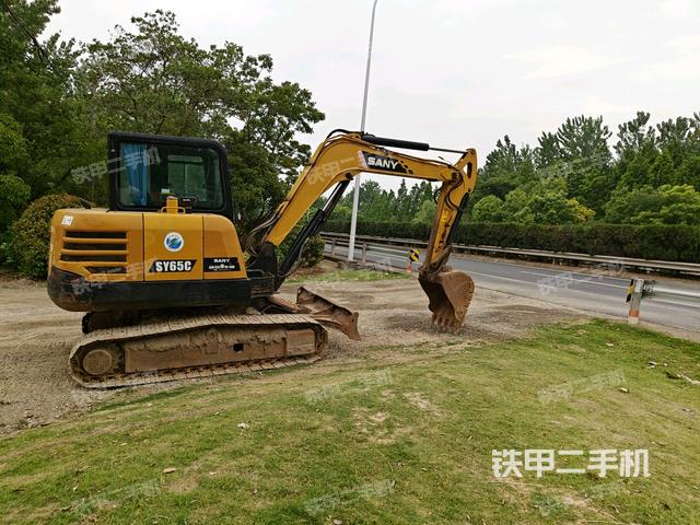 右后45(整機外觀) 右后45(整機外觀)