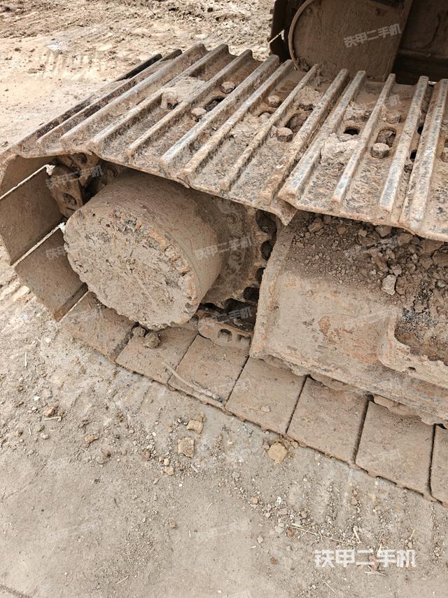 左驱动轮(行走机构) 左驱动轮(行走机构)