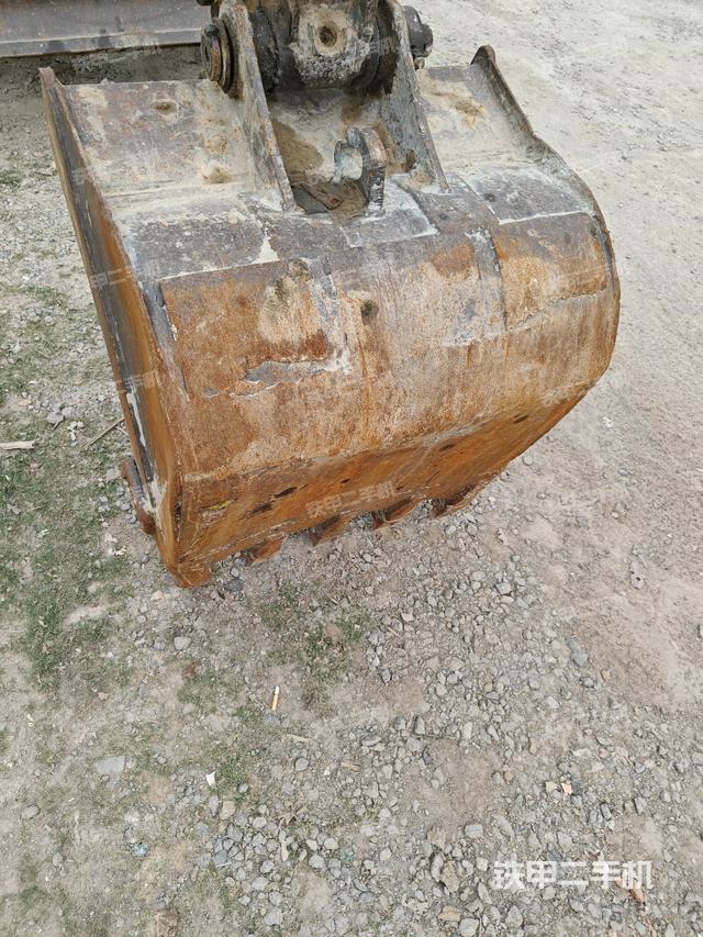 鏟斗45度(工作和回轉(zhuǎn)裝置) 鏟斗45度(工作和回轉(zhuǎn)裝置)