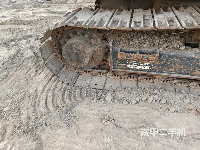 左導(dǎo)向輪(行走機(jī)構(gòu)) 左導(dǎo)向輪(行走機(jī)構(gòu))