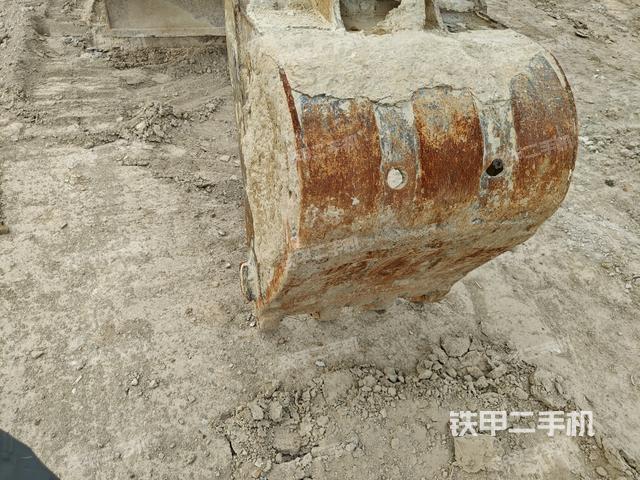 小臂整體左后（工作和回轉(zhuǎn)裝置）