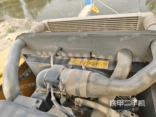 水箱+風扇特寫(上車部件) 水箱+風扇特寫(上車部件)