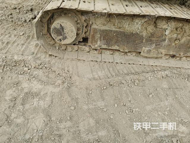 右側(cè)履帶整體?（行走機構(gòu)）