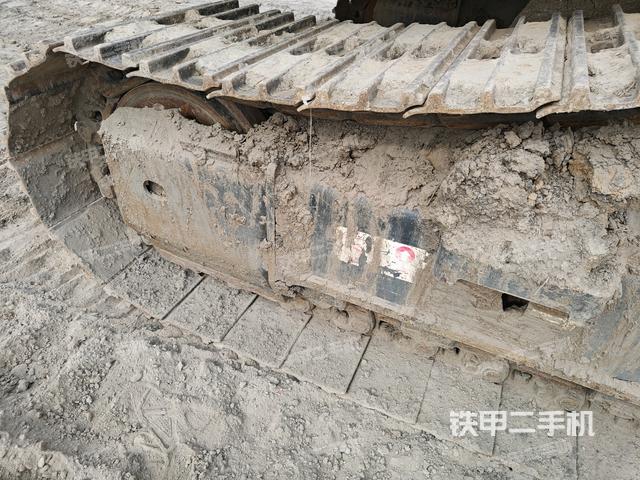 右側(cè)行走馬達蓋板(行走機構(gòu)) 右側(cè)行走馬達蓋板(行走機構(gòu))