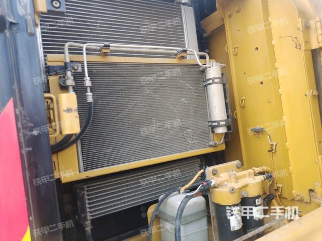 液壓泵室(大件艙室) 液壓泵室(大件艙室)