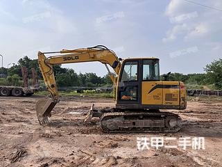 山东临工E675F挖掘机实拍图片