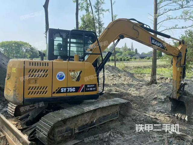 整機右后45°(整機外觀) 整機右后45°(整機外觀)