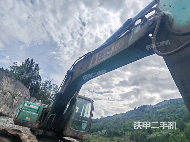 大臂整體?右側(cè)(工作和回轉(zhuǎn)裝置) 大臂整體?右側(cè)(工作和回轉(zhuǎn)裝置)