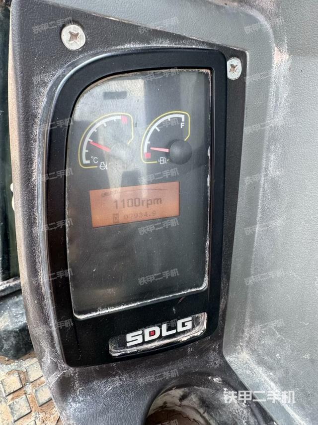 显示屏 （驾驶室部分）