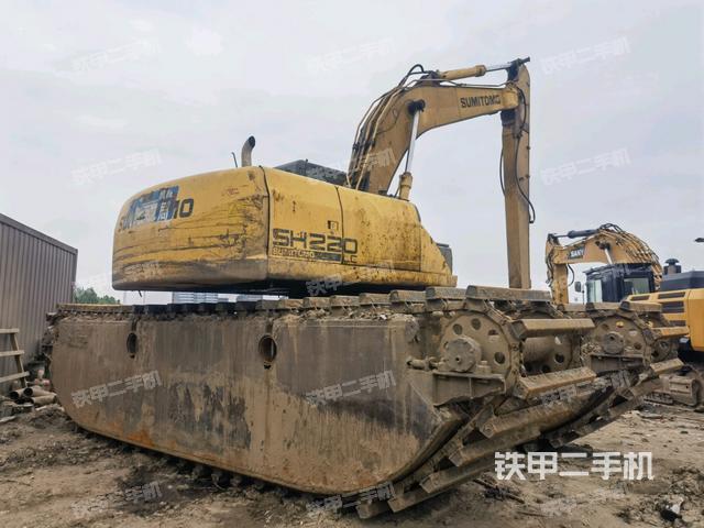 整機(jī)右后45°(整機(jī)外觀) 整機(jī)右后45°(整機(jī)外觀)