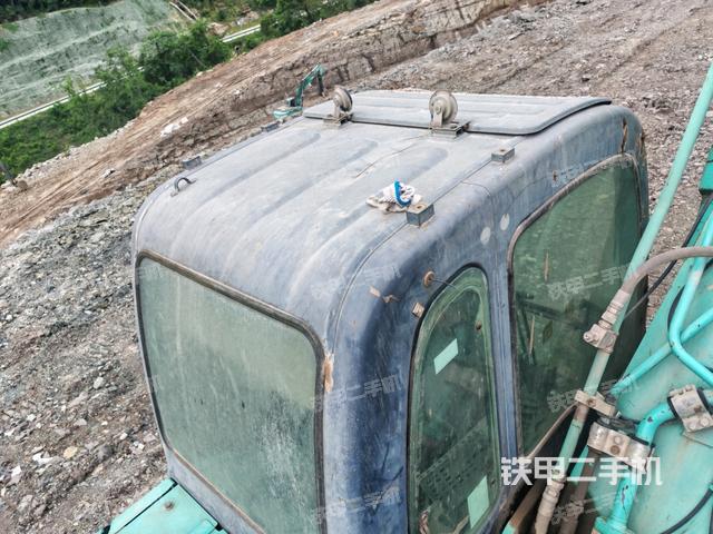 駕駛室頂部俯視(上車部件) 駕駛室頂部俯視(上車部件)