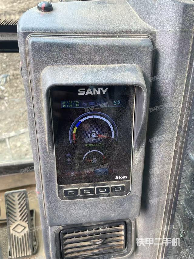 顯示屏?(駕駛室部分) 顯示屏?(駕駛室部分)