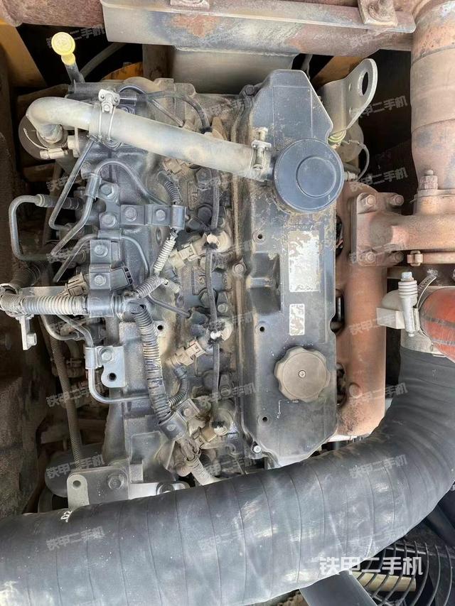 發(fā)動機(jī)整體俯視（整機(jī)外觀）