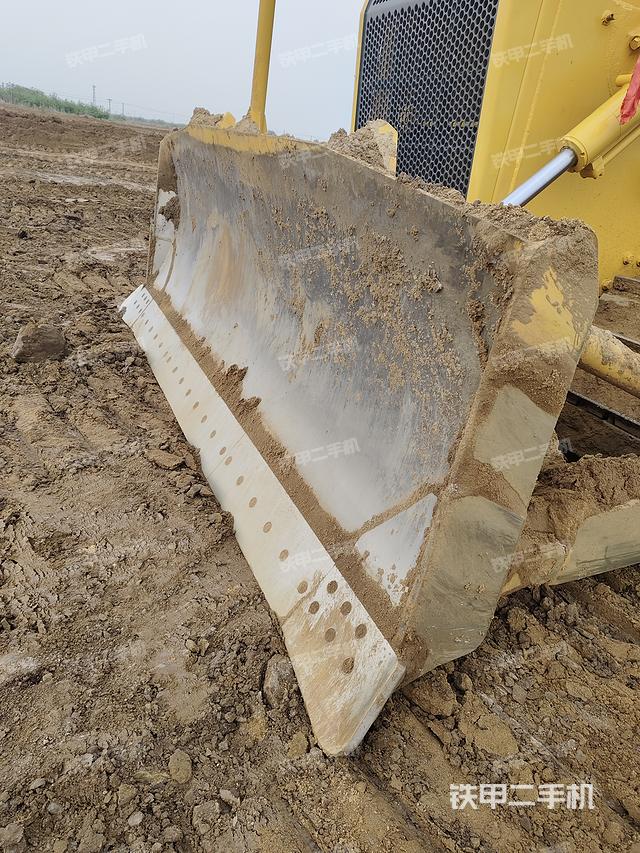 整机右侧（设备外观及核心部件）