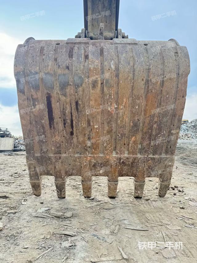 铲斗45度（工作和回转装置）