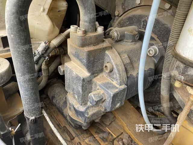 液壓泵室（大件艙室）