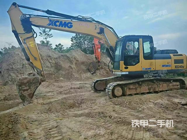徐工XE215D挖掘機