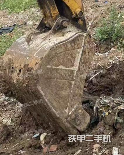 鏟斗45度(工作和回轉(zhuǎn)裝置) 鏟斗45度(工作和回轉(zhuǎn)裝置)