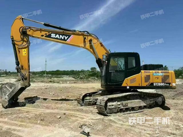三一重工SY200C挖掘機(jī)