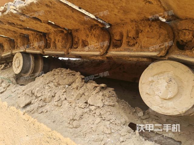 左托鏈輪和鏈筋(行走機(jī)構(gòu)) 左托鏈輪和鏈筋(行走機(jī)構(gòu))