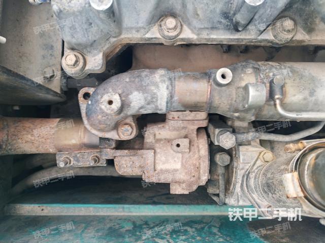 氣門室蓋螺絲特寫(上車部件) 氣門室蓋螺絲特寫(上車部件)