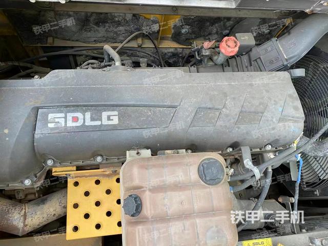 发动机整体俯视（整机外观）