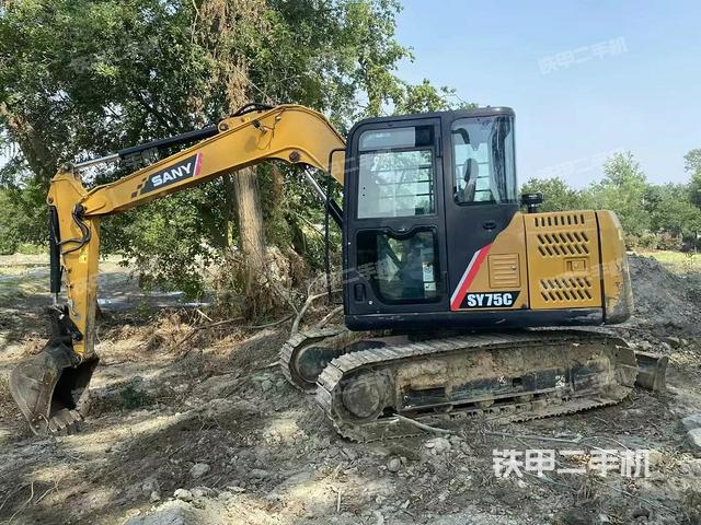 三一重工SY75C挖掘機(jī)
