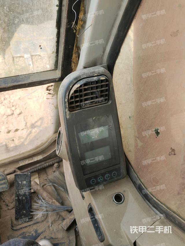 顯示屏?(駕駛室部分) 顯示屏?(駕駛室部分)