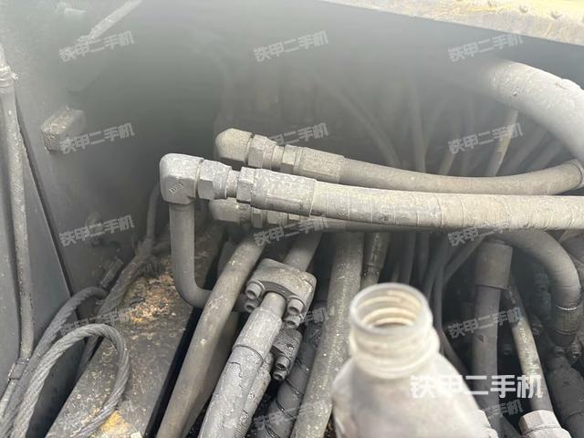 發(fā)動(dòng)機(jī)室(上車(chē)部件) 發(fā)動(dòng)機(jī)室(上車(chē)部件)