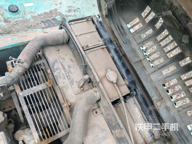水箱+風(fēng)扇特寫(上車部件) 水箱+風(fēng)扇特寫(上車部件)