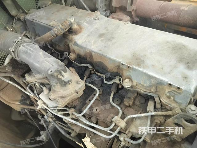 发动机整体俯视(整机外观) 发动机整体俯视(整机外观)