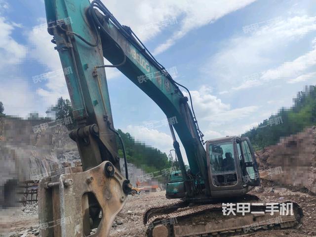 神鋼SK350LC-8挖掘機(jī)