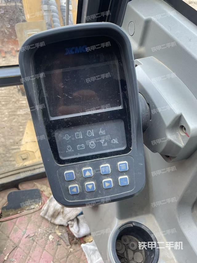 顯示屏?（駕駛室部分）