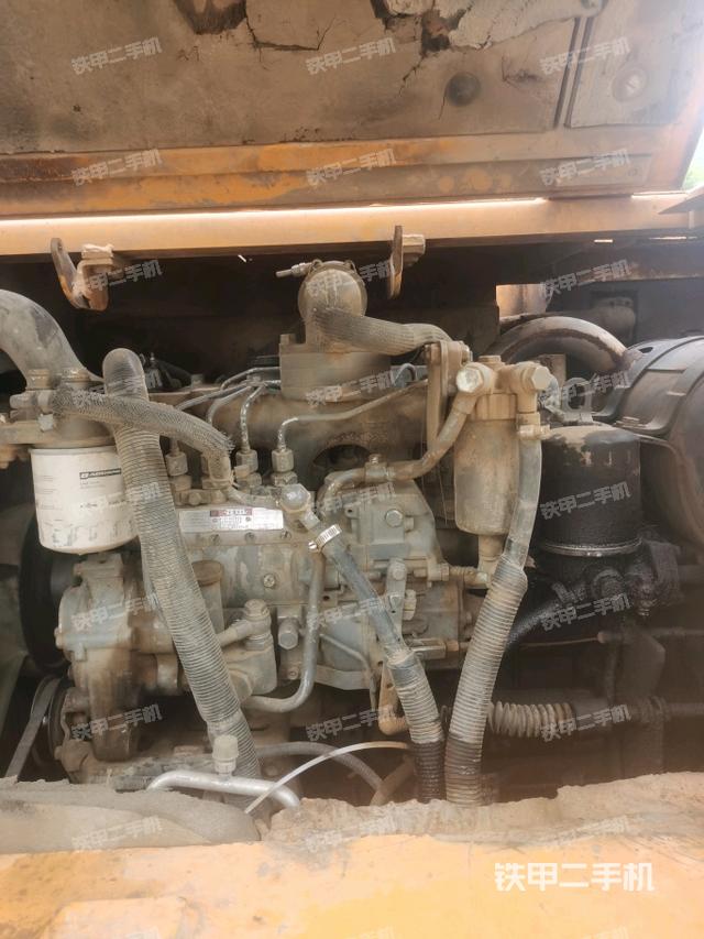 發(fā)動機(jī)整體俯視(整機(jī)外觀) 發(fā)動機(jī)整體俯視(整機(jī)外觀)