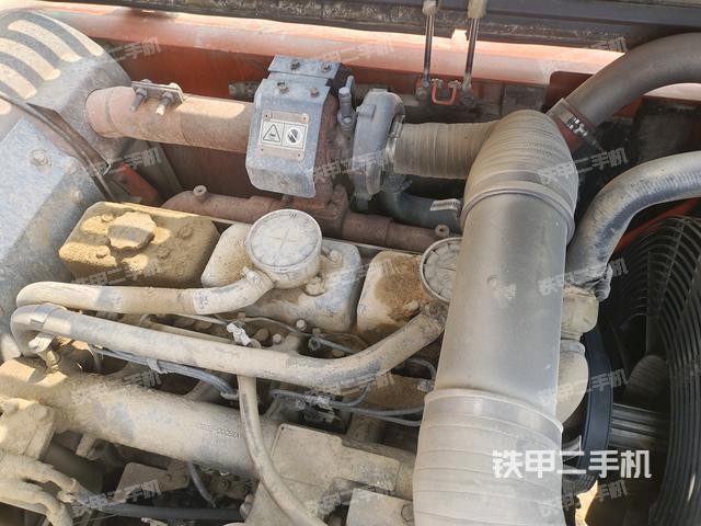 發(fā)動(dòng)機(jī)室(上車部件) 發(fā)動(dòng)機(jī)室(上車部件)