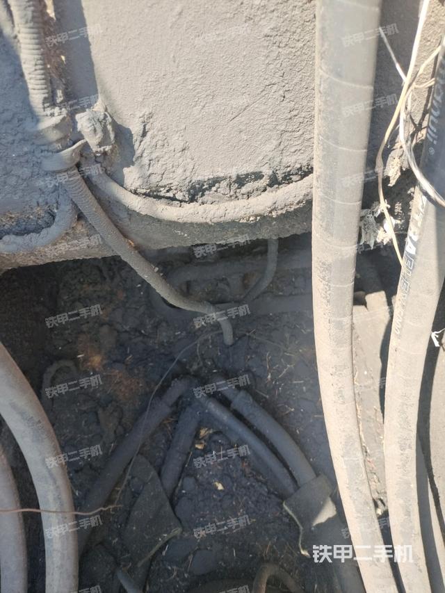 回转马达(上车部件) 回转马达(上车部件)