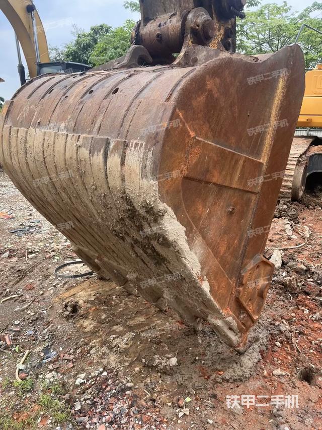 大臂整體?右側(cè)（工作和回轉(zhuǎn)裝置）