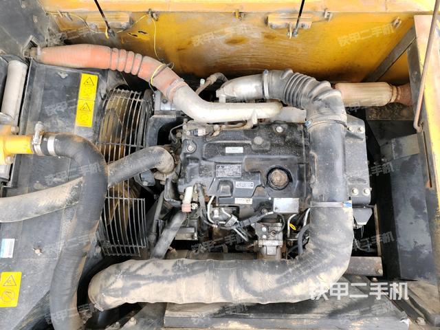 發(fā)動機(jī)室（上車部件）