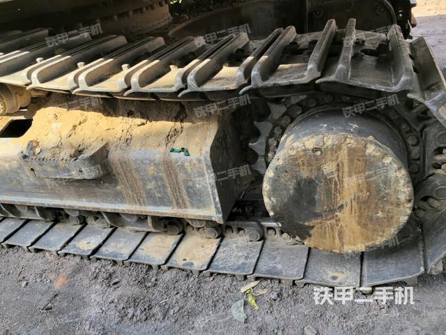 右側(cè)行走馬達(dá)蓋板(行走機(jī)構(gòu)) 右側(cè)行走馬達(dá)蓋板(行走機(jī)構(gòu))