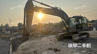 沃尔沃 EC220D 挖掘机转让出售