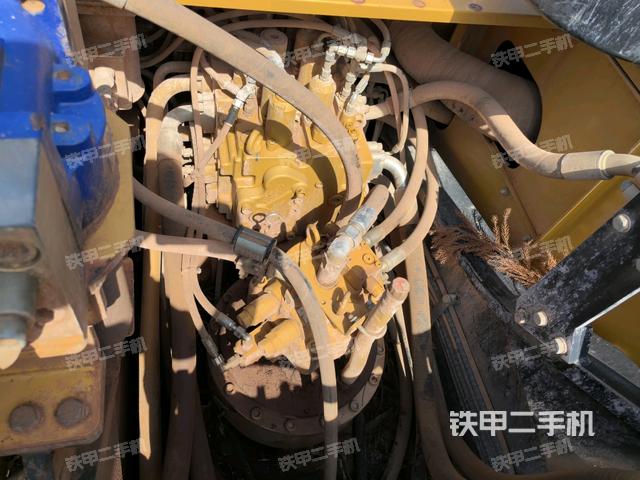 駕駛室頂部俯視(上車部件) 駕駛室頂部俯視(上車部件)