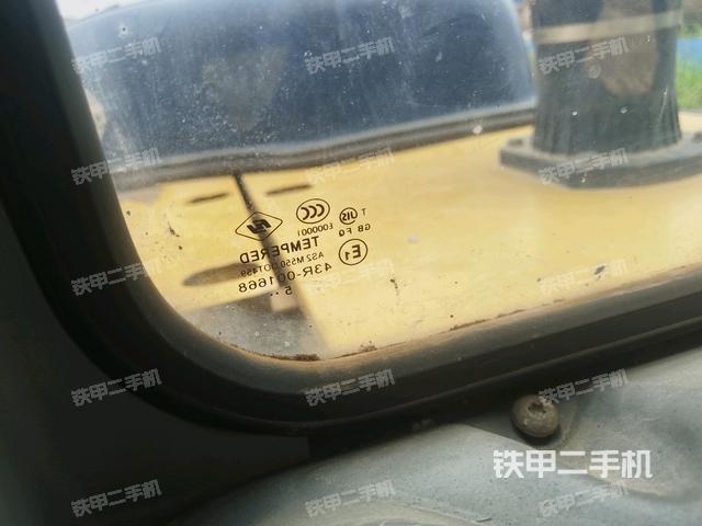 后窗玻璃角標(biāo)(駕駛室部分) 后窗玻璃角標(biāo)(駕駛室部分)