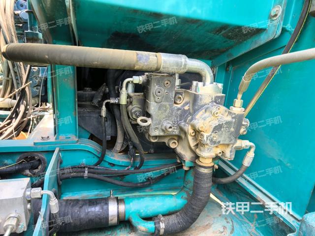 液壓泵室(大件艙室) 液壓泵室(大件艙室)