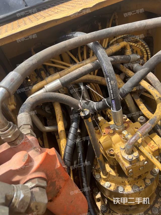 增压器特写(上车部件) 增压器特写(上车部件)