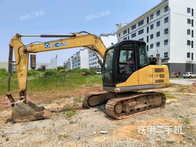 徐工XE85C挖掘機
