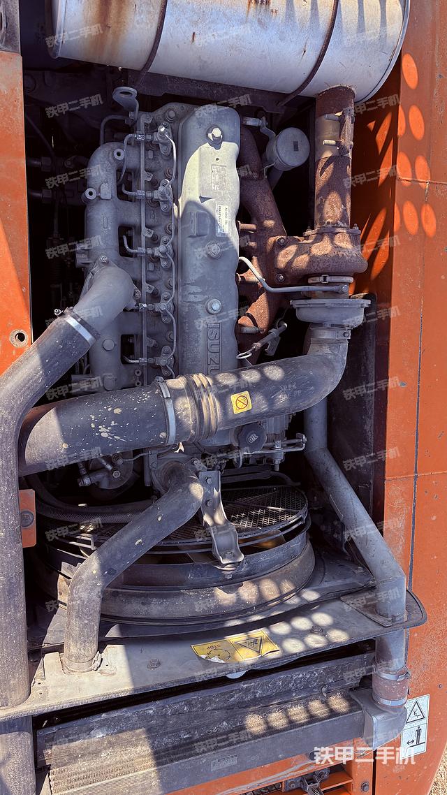 发动机整体俯视（整机外观）